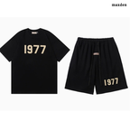 ESSENTIALS 1977 Summer Set